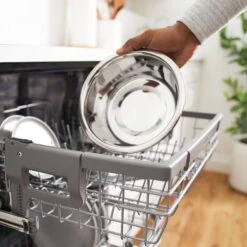 Frisco Black Iron Non-Skid Stainless Steel Dog & Cat Bowl -Chewy 257152 PT6. AC SS1800 V1615939601