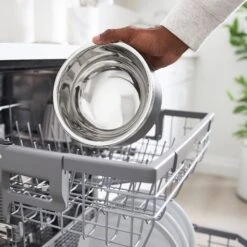 Frisco Insulated Two-Toned Non-Skid Stainless Steel Dog & Cat Bowl -Chewy 257168 PT6. AC SS1800 V1615939340