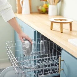 Frisco Premium Round Shape Elevated Single Dog & Cat Bowl 13 Frisco Premium Round Shape Elevated Single Dog & Cat Bowl -Chewy 331502 PT6. AC SS1800 V1657656892